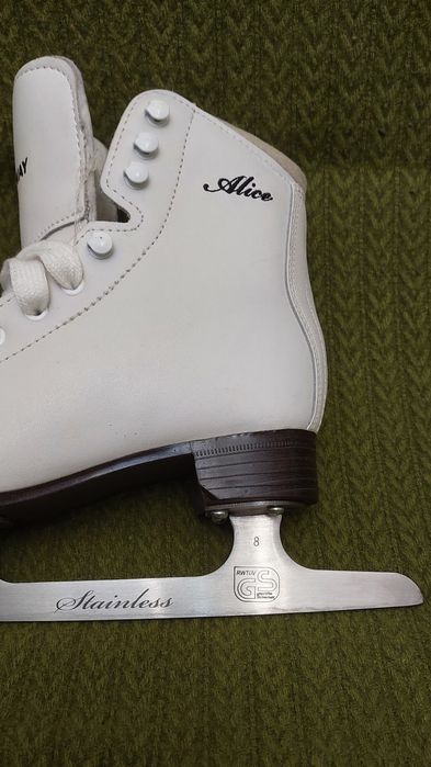Коньки для фигурного катания. Разм. 32. Norway, Alice.