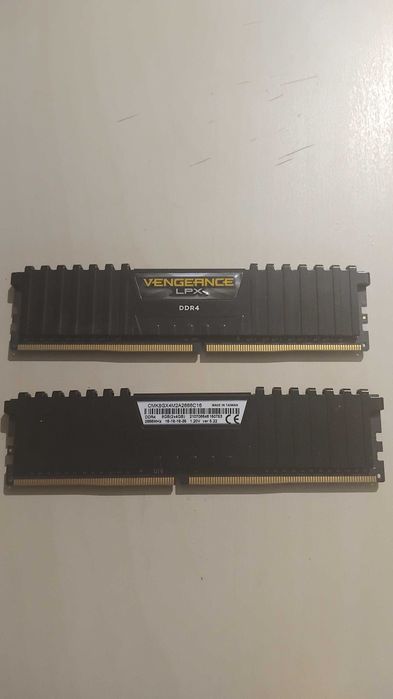 Vand placute Ram 8Gb(2x4Gb)