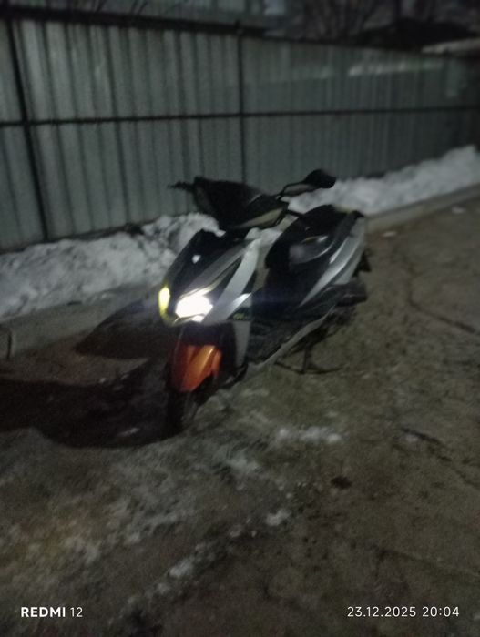 Продам м8 венам      .