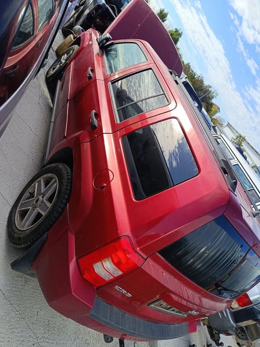Dezmembrez jeep patriot/ compass 2.0crd 4x4 manual.