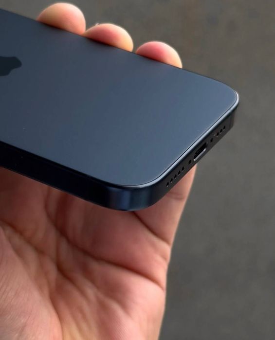 iPhone 15 Pro Max 256 Gb в идеальном состоянии