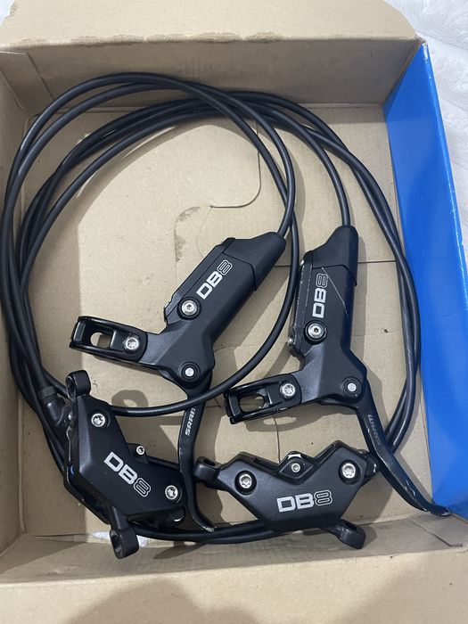Vand frane hidraulice sram db8