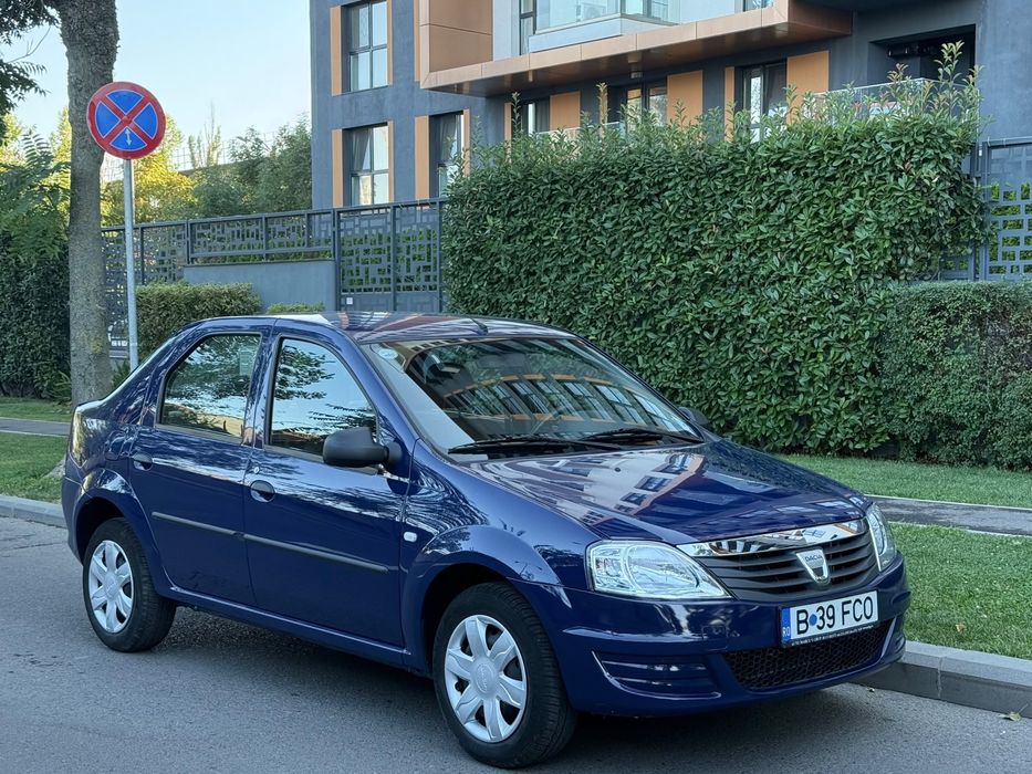 DACIA Logan
