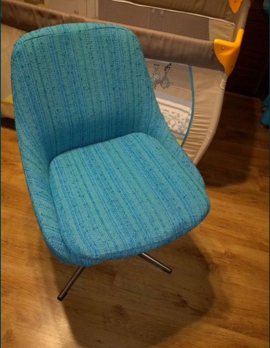 Столове ,, Силва "и фотьойли с масичка