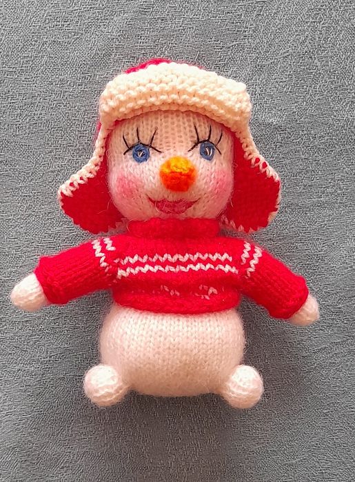 Вязаная кукла. Снеговик. 15 см