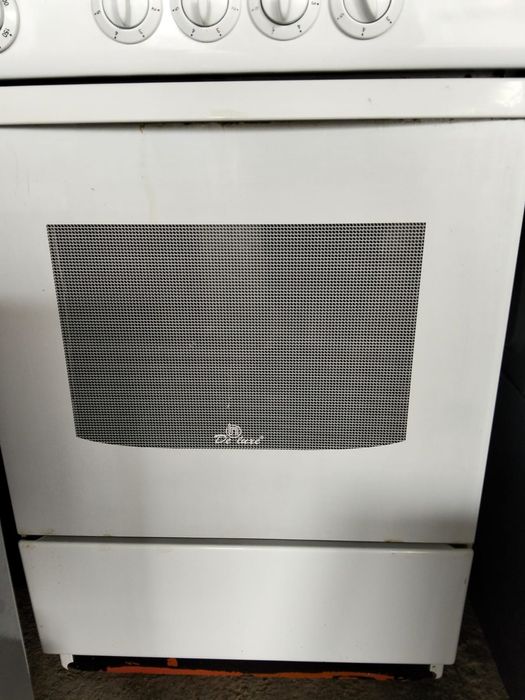 Электрическая плита.