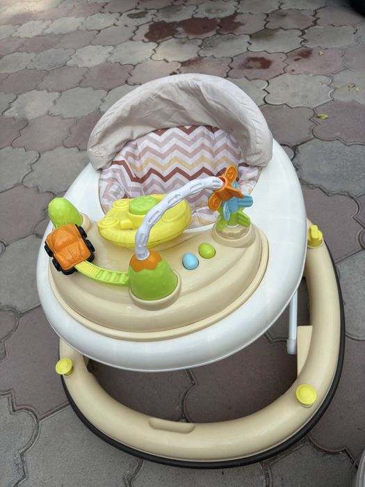 Продам ходунки детские