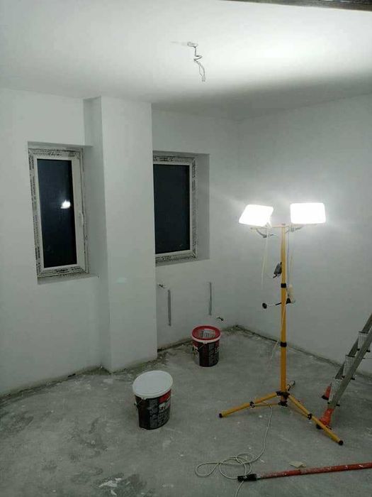 Realizez lucrări de interior