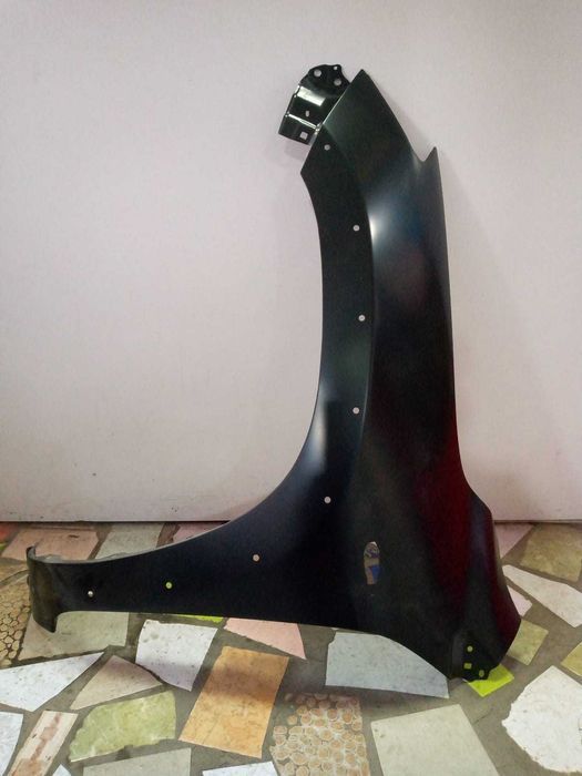 Передние крылья Тойота