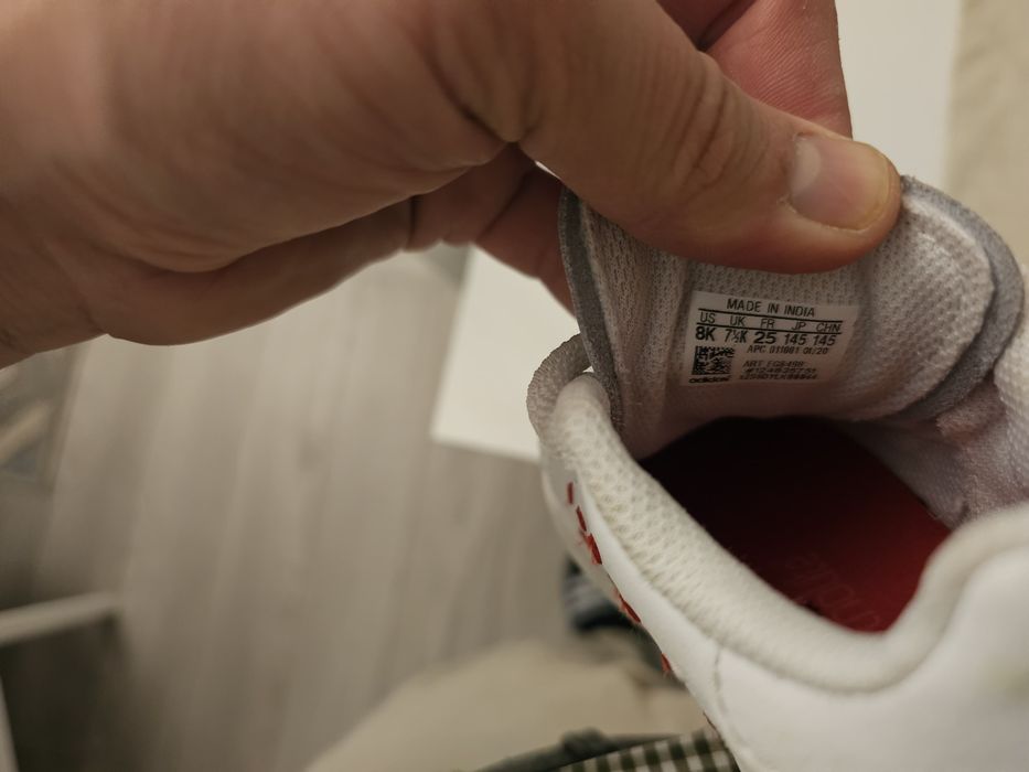 Adidași Adidas piele naturală