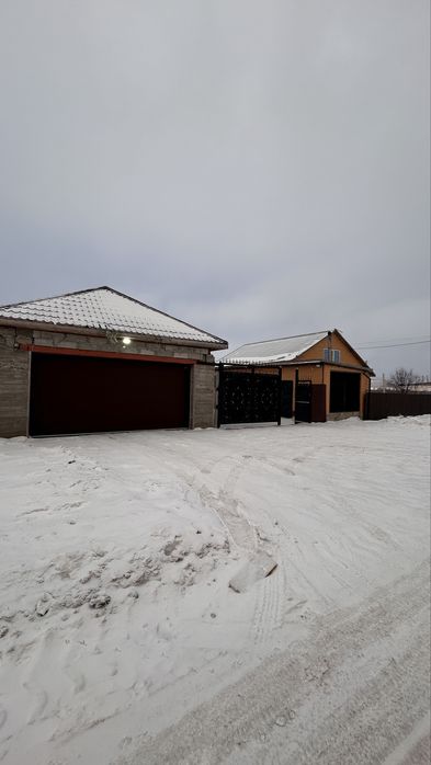 Продам дом в жд поселке