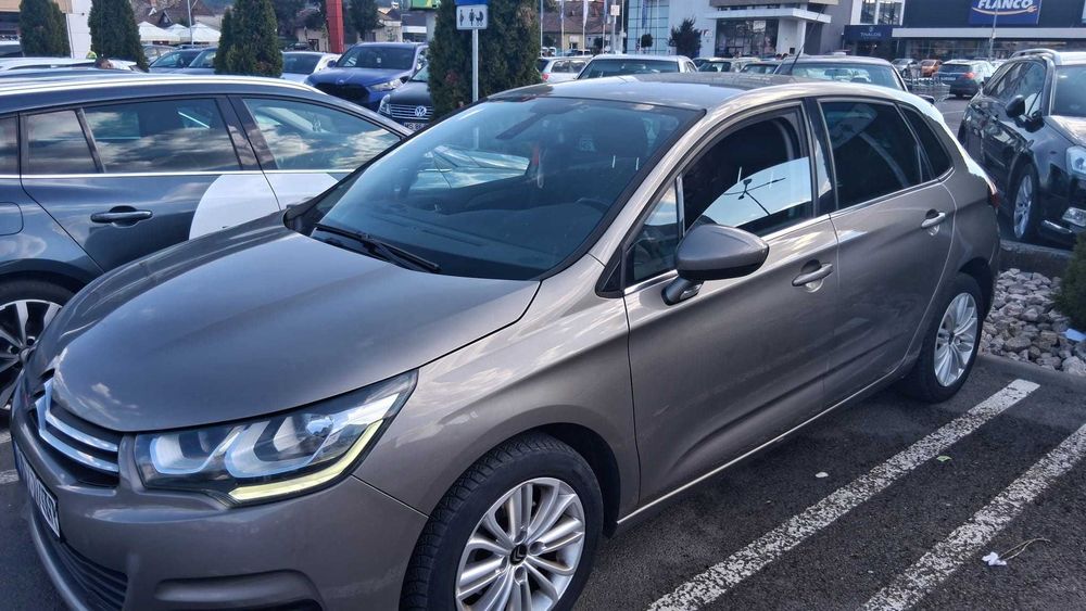 Citroen C4 1.6 BlueHDi (120 CP) - 2015 - Înmatriculat RO - Unic proprietar în România