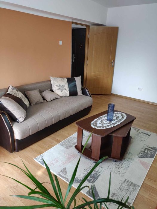 Apartament de inchiriat