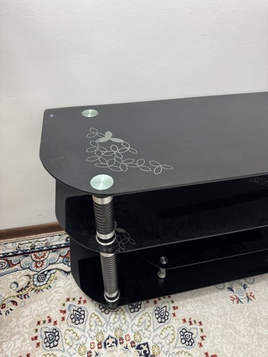 журнальный столик