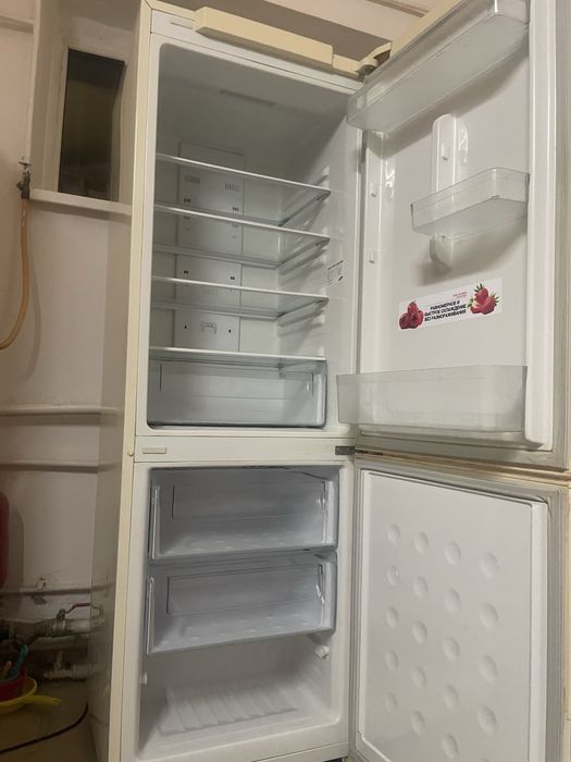 Самсунг-1,85см.A+NO FROST