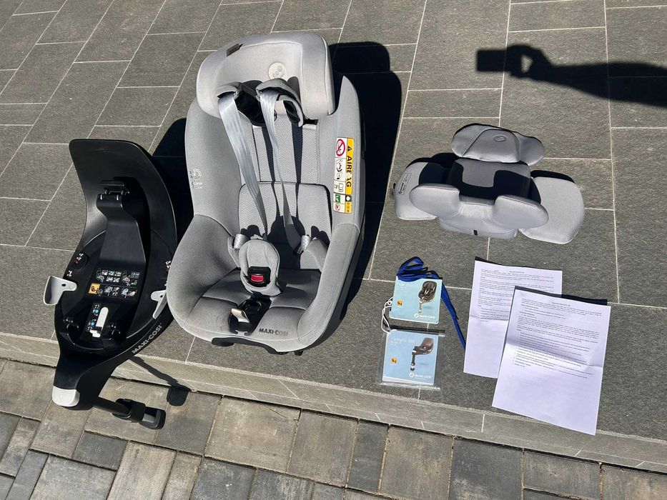 Scaun copil Maxi Cosi Pearl 360 + baza rotativa Isofix