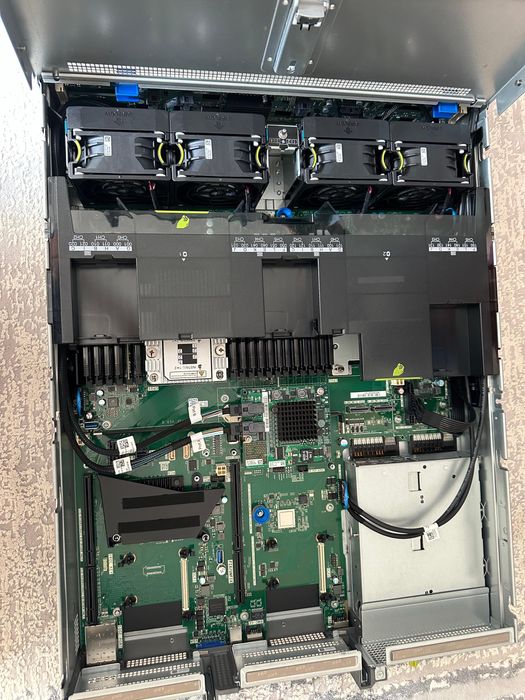 Продам Server 2288H V5