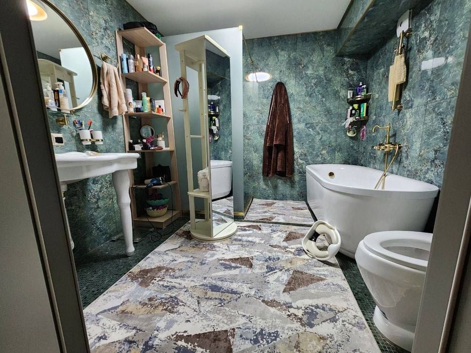 Продаётся 4в3ком на Ц5 92м2 ор-р: Киет