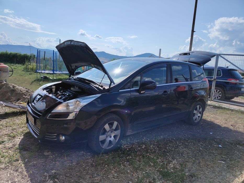 Peugeot  5008  7 locuri