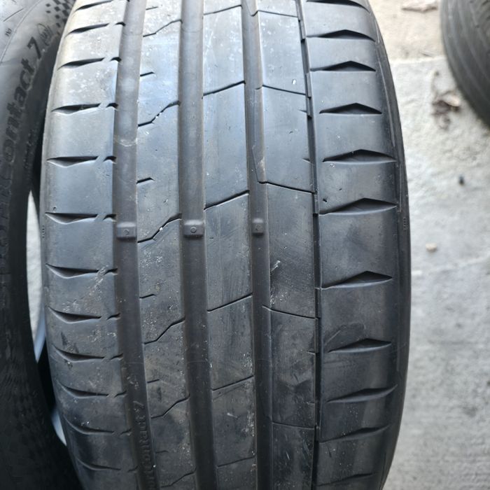 Continental  245/45/18