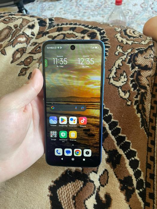 Редми 10 64идеал