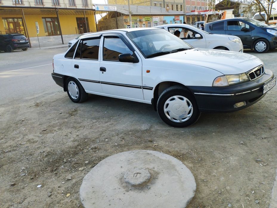 Nexia 1 2004 yil 200 ming narxi 65 mln