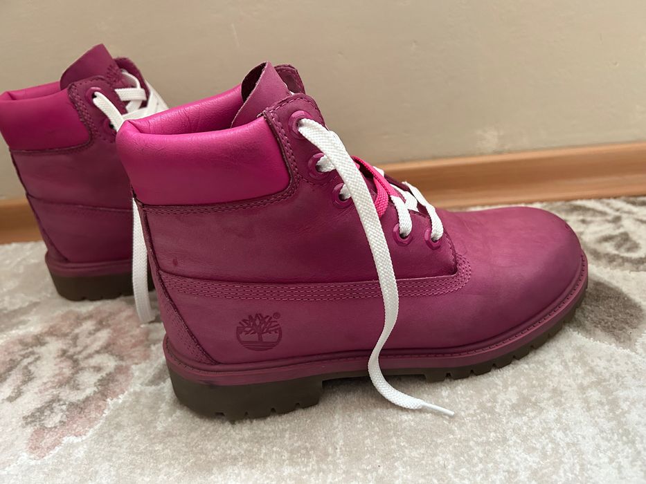 Timberland боти от набук