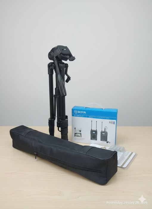 Shtativi: Boya mikrofon, Tripod va Zaryadchik
​Ta