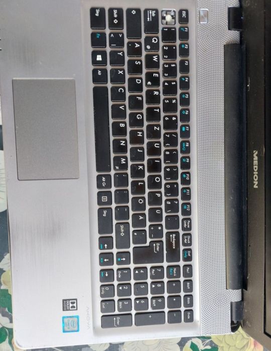 Laptop Medion Akoya