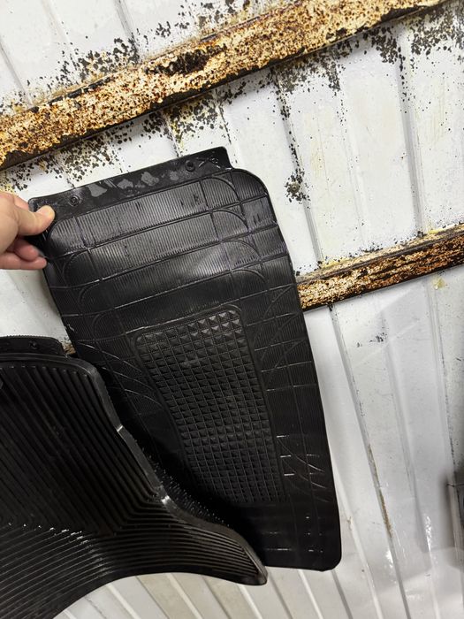 Коврик Тойота камри