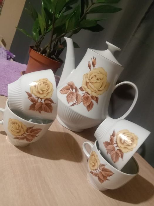 Продам чайный сервиз