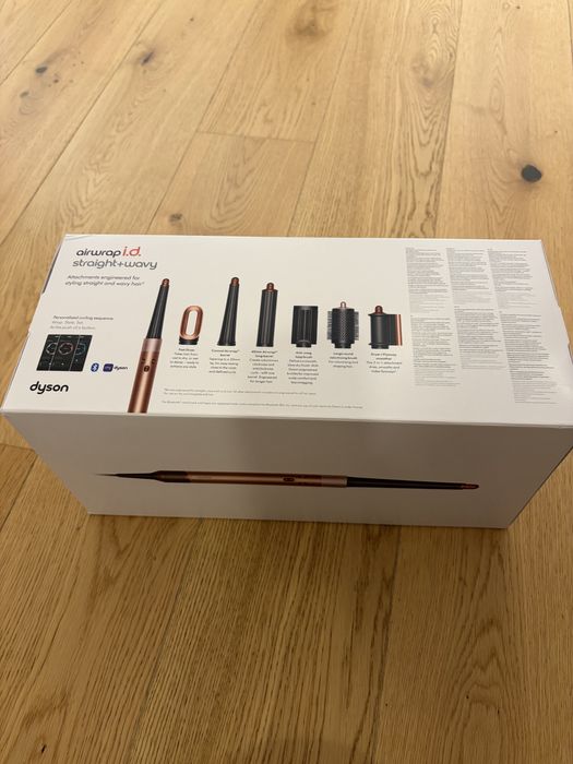 Dyson Airwrap i.d. HS08 Amber Silk – Garanție Martie 2028 – Ca nou