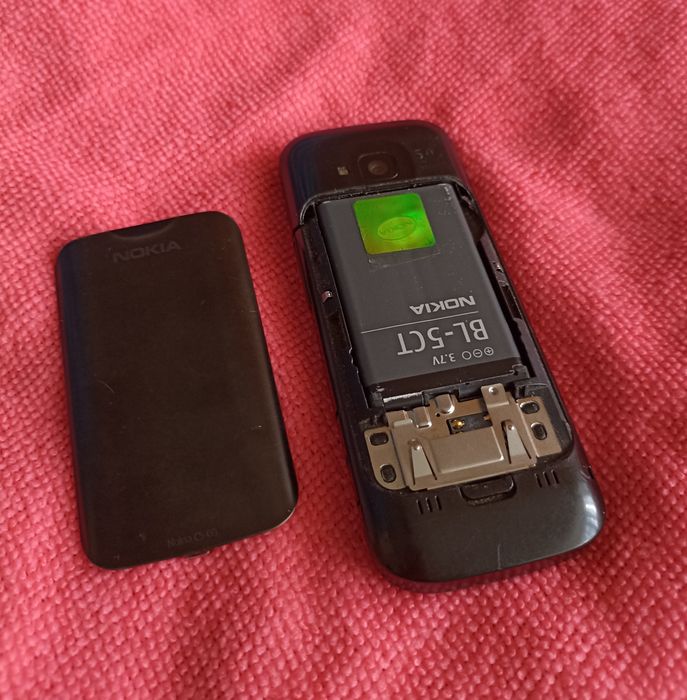 Продам Нокиа C-5, Nokia, подарки, для дома.