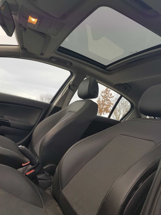 Opel Corsa/1.7 diesel panoramic piele