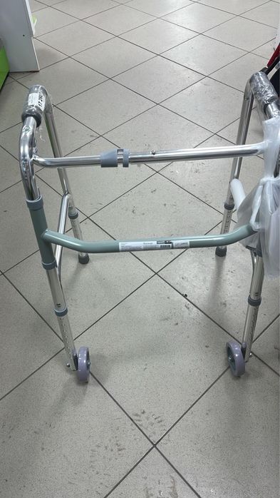 Ходунки для взрослый