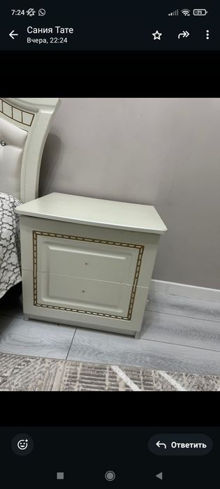 Спальный гарнитур