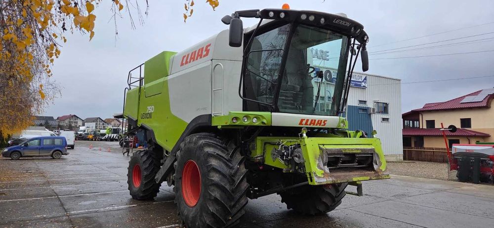 Combina CLAAS Lexion 750 T4i