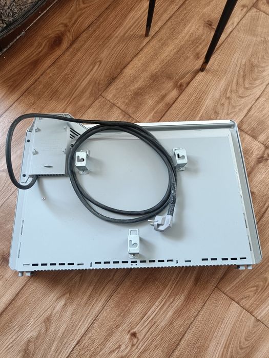 Обогреватель настенный