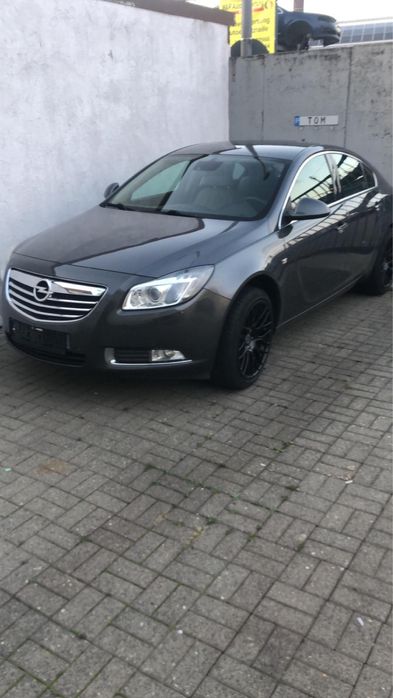 Opel Insignia 2.0 Turbo 200CP AUTOMATĂ – MOTOR DEFECT