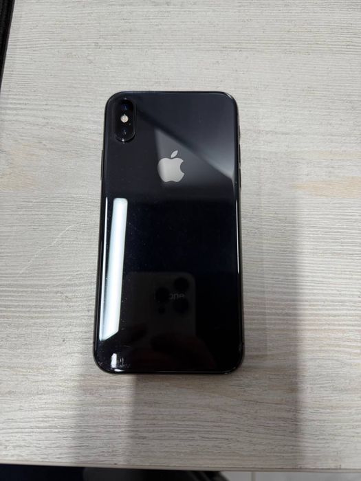 IPhone X 64GB Sotiladi!
