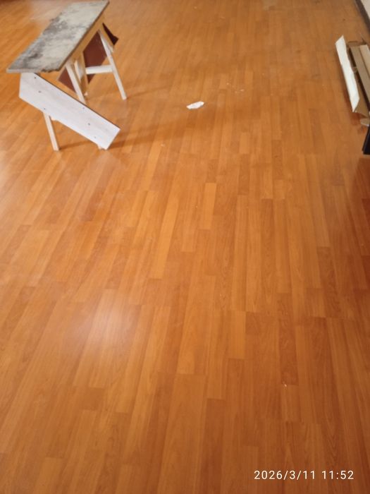 Ламинат. Карнизы