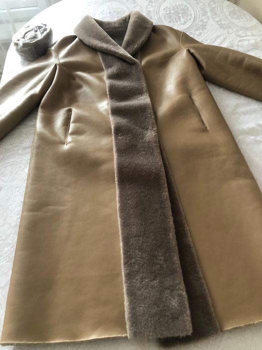 Продам новую  дубленку