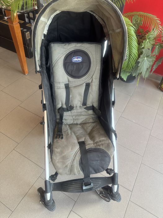 Лятна количка Chicco Lite Way