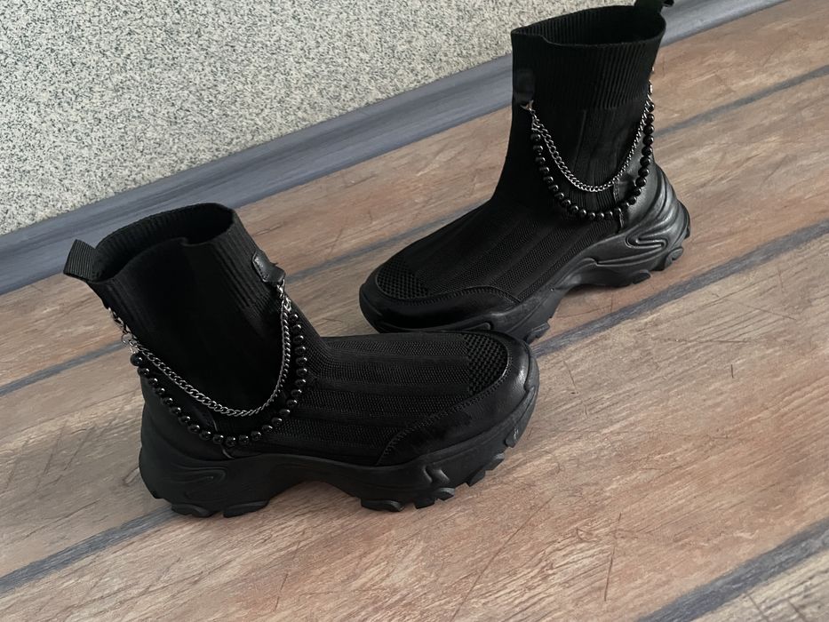 Дамски черни обувки