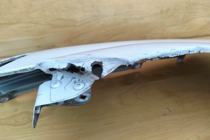 Aripa  Stanga Citroen C3 prima generatie