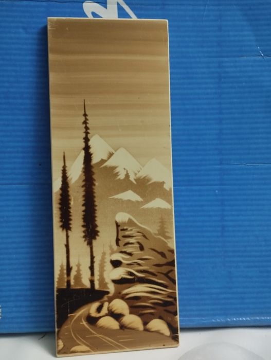 Статуэтка рыбки,картина кипарис