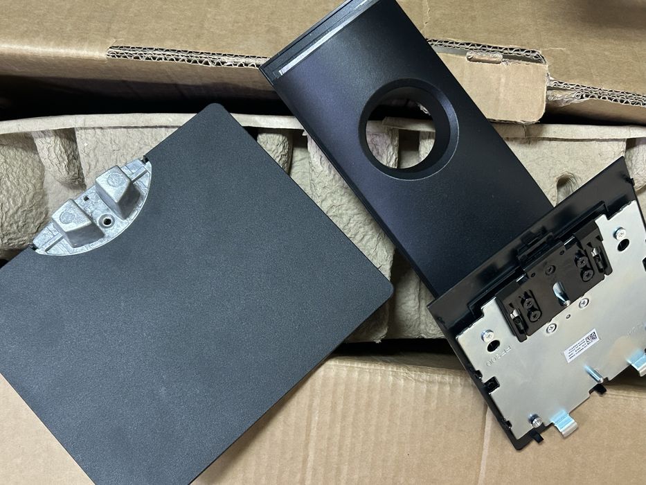 Продам моноблок Dell OptiPlex 5400 AIO