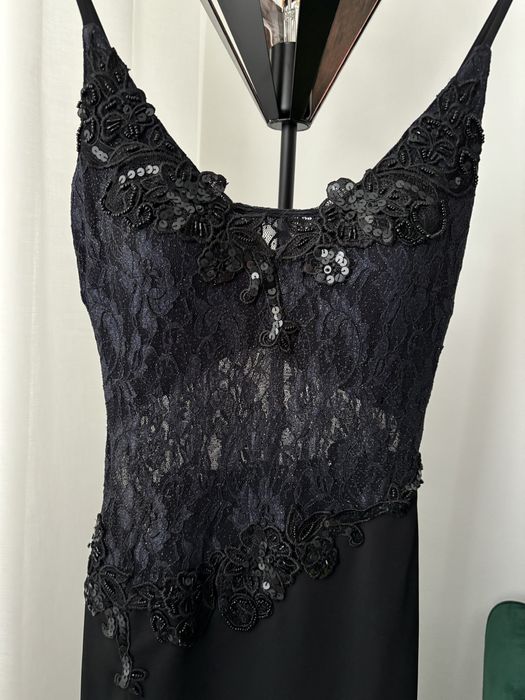 Rochie neagra eleganta