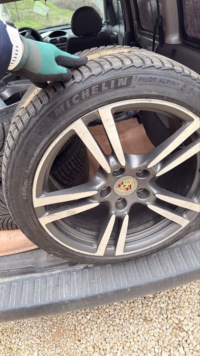 Панамера 970 предна, задна броня, фарове, джанти, зимни гуми, фланци