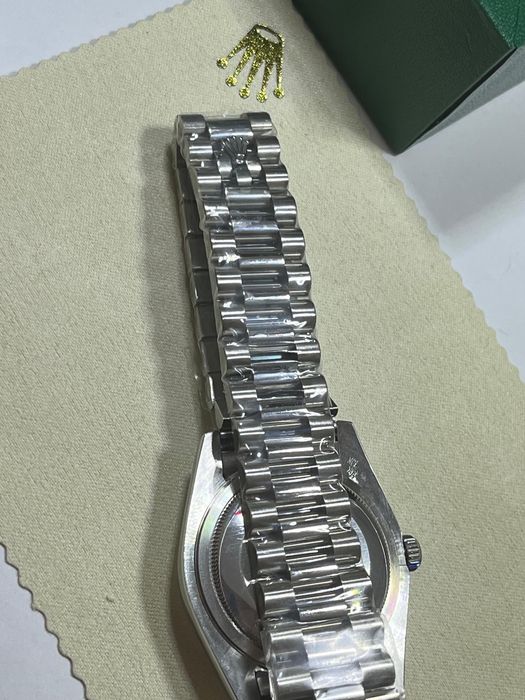 Ceas Rolex Day-Date de damă